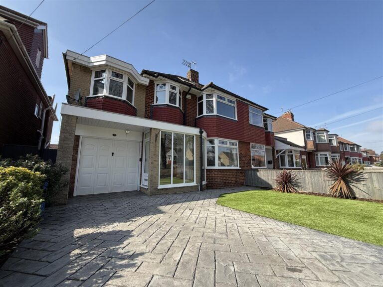 Wolfreton Lane, Willerby, Hull