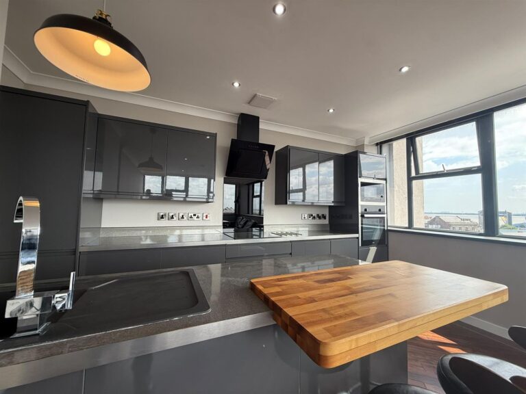 8th floor, Essex House, Manor Street, Hull